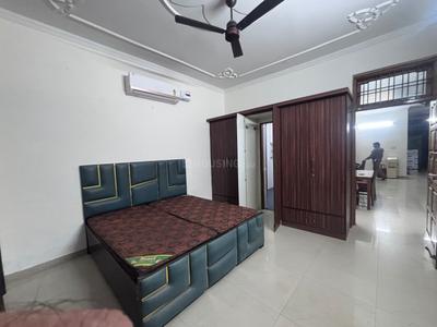 Bedroom Image of 3000 Sq.ft 3 BHK Builder Floor for rent in Sector 15A Faridabad for Rs. 50000