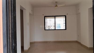 Living Room Image of 1130 Sq.ft 2 BHK Apartment / Flat for rent in Magarpatta Trillium, Magarpatta City Pune for Rs. 34000