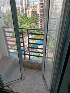 Balcony Image of 900 Sq.ft 2 BHK Apartment / Flat for sale in Solitaire Heights, Malad West Mumbai for Rs. 16500000