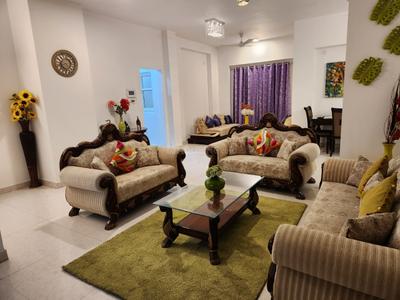 Hall Image of 2510 Sq.ft 3.5 BHK Apartment / Flat for rent in Adani Water Lily Ph 4 Towers C5 C6 C11 C12, Shantigram Ahmedabad for Rs. 81000