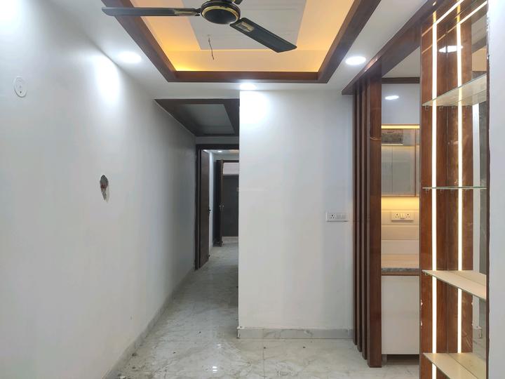 Green Avenue Main Image 1