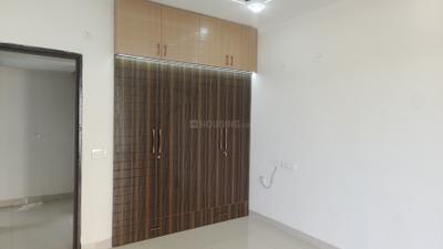 Bedroom Image of 2210 Sq.ft 3 BHK Apartment / Flat for rent in Pareena Express Heights, Sector 99 Gurgaon for Rs. 40000