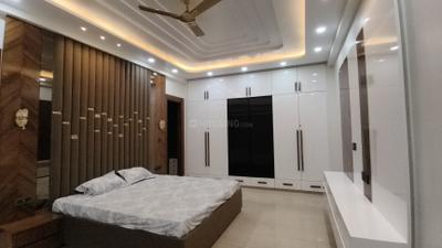 Bedroom Image of 4000 Sq.ft 5 BHK Builder Floor for sale in Vaishali Ghaziabad for Rs. 51600000
