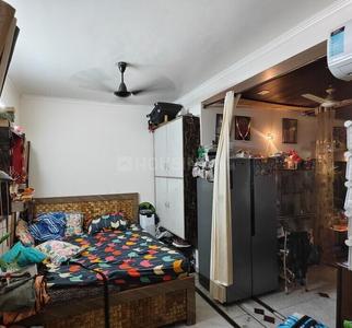 Bedroom Image of 900 Sq.ft 2 BHK Apartment / Flat for sale in Vikaspuri New Delhi for Rs. 8500000