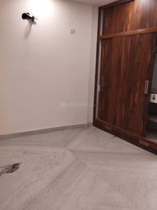 Bedroom Image of 1500 Sq.ft 3 BHK Builder Floor for rent in Bali Nagar New Delhi for Rs. 45000