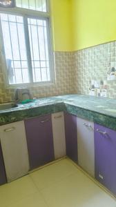 Kitchen Image of 1300 Sq.ft 3 BHK Apartment / Flat for rent in Gola Road Patna for Rs. 14000
