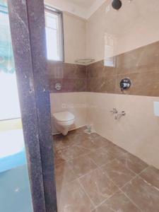 Bathroom Image of 1050 Sq.ft 2 BHK Apartment / Flat for rent in Meriton Tower, Ambegaon Budruk Pune for Rs. 20000
