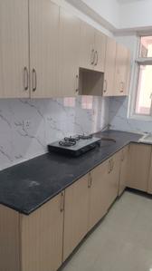 Kitchen Image of 1295 Sq.ft 3 BHK Apartment / Flat for rent in Supertech Cape Town, Sector 74 Noida for Rs. 40000