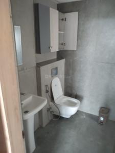 Image of 2021 Sq.ft 4 BHK Apartment / Flat for rent in Phulnakhara, Cuttack for Rs. 50000