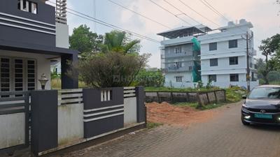 Image of 2368 Sq.ft Residential Plot / Land for sale in Kalamassery, Kochi for Rs. 9000000