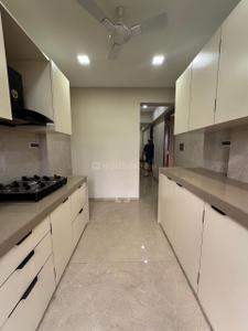 Kitchen Image of 950 Sq.ft 2 BHK Apartment / Flat for sale in Chembur Mumbai for Rs. 26500000