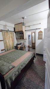 Bedroom Image of 900 Sq.ft 2 BHK Independent House for rent in Boileauganj Shimla for Rs. 25000
