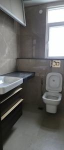 Bathroom Image of 1712 Sq.ft 3 BHK Independent House for rent in Smartworld Orchard, Sector 61 Gurgaon for Rs. 54999