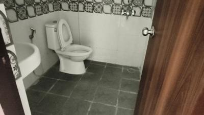 Image of 1022 Sq.ft 2 BHK Apartment / Flat for rent in Renowned Lotus Srishti, Crossings Republik, Ghaziabad for Rs. 17000