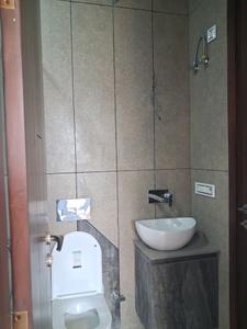 Common Bathroom Image of 1350 Sq.ft 3 BHK Builder Floor for sale in Paschim Vihar New Delhi for Rs. 27000000