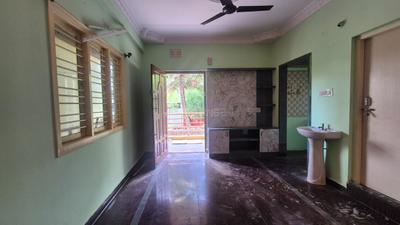 Hall Image of 1020 Sq.ft 2 BHK Apartment / Flat for rent in Bommanahalli Bengaluru for Rs. 21500