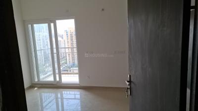 Living Room Image of 1050 Sq.ft 2 BHK Apartment / Flat for sale in Shri Radha Aqua Garden, Noida Extension Greater Noida for Rs. 8800000
