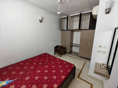 Bedroom Image of 450 Sq.ft 1 BHK Builder Floor for rent in Lajpat Nagar New Delhi for Rs. 32000
