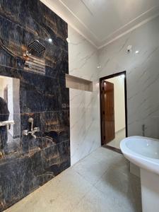 Bathroom Image of 2500 Sq.ft 4 BHK Duplex for sale in GTM The Capital Phase 1, Sahastradhara Road Dehradun for Rs. 16000000