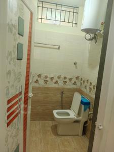 Bathroom Image of 1100 Sq.ft 2 BHK Apartment / Flat for rent in Kasturi Nagar Bengaluru for Rs. 36000