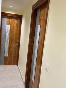 Bedroom Image of 2500 Sq.ft 10 BHK Builder Floor for rent in Sector 6 Rohini New Delhi for Rs. 300000