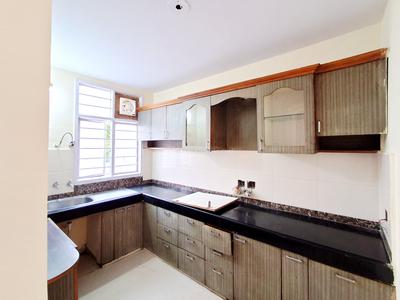 Kitchen Image of 1650 Sq.ft 3 BHK Apartment / Flat for sale in Sector 21D Faridabad for Rs. 15000000
