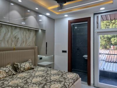 Bedroom Image of 900 Sq.ft 3 BHK Apartment / Flat for sale in Dwarka Mor New Delhi for Rs. 7500000