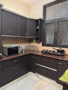 Kitchen Image of 2450 Sq.ft 3 BHK Builder Floor for rent in Swastic Swastic Home K-1995, Chittaranjan Park New Delhi for Rs. 85000