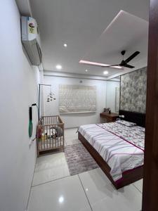 Bedroom Image of 2500 Sq.ft 4 BHK Apartment / Flat for rent in Fatehgunj Vadodara for Rs. 25000