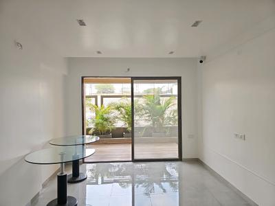 Living Room Image of 975 Sq.ft 2 BHK Apartment / Flat for sale in Mahalaxmi Zen Estate, Kharadi Pune for Rs. 10000000