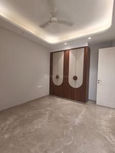 Bedroom Image of 1440 Sq.ft 3 BHK Builder Floor for sale in Chittaranjan Park New Delhi for Rs. 50000000