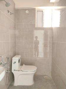 Common Bathroom Image of 1115 Sq.ft 2 BHK Apartment / Flat for sale in Habulus Oakshine, Electronic City Bengaluru for Rs. 5352000