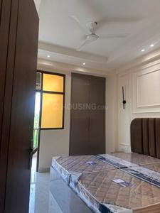 Bedroom Image of 750 Sq.ft 1 BHK Builder Floor for rent in Sector 17 Gurgaon for Rs. 32500