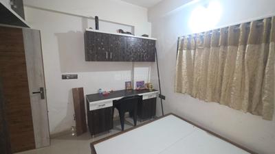 Bedroom Image of 880 Sq.ft 2 BHK Apartment / Flat for rent in Dev Vihar 2, Sanand Ahmedabad for Rs. 25000