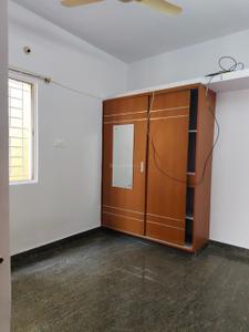 Bathroom Image of 540 Sq.ft 1 BHK Apartment / Flat for rent in Halasuru Bengaluru for Rs. 15000