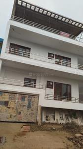 Image of 2000 Sq.ft 2 BHK Builder Floor for rent in Vrindavan Yojana, Lucknow for Rs. 15500