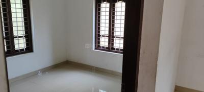Bedroom Image of 1300 Sq.ft 3 BHK Duplex for rent in Chamkkada Kollam for Rs. 10000