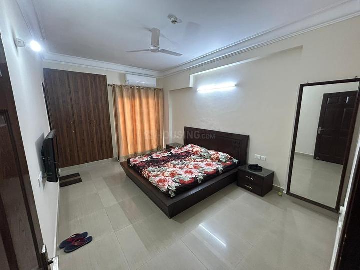 Paramount Floraville Main Image 1