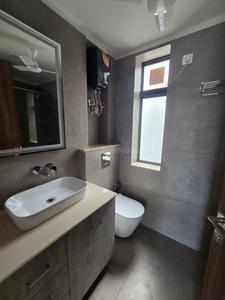 Bathroom Image of 3375 Sq.ft 3 BHK Independent House for rent in Jor Bagh New Delhi for Rs. 375000