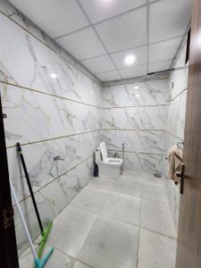 Bathroom Image of 1115 Sq.ft 3 BHK Apartment / Flat for sale in Lal Kuan Ghaziabad for Rs. 5500000