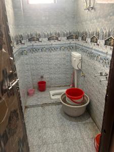 Bathroom Image of 900 Sq.ft 3 BHK Independent House for sale in Lal Kuan Ghaziabad for Rs. 5800000