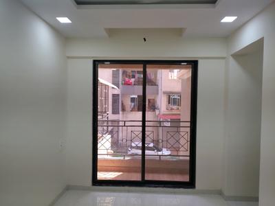 Living Room Image of 1050 Sq.ft 2 BHK Apartment / Flat for rent in Vijay Vilas Tauras Co-op Hsg Society, Hiranandani Estate Thane for Rs. 34000