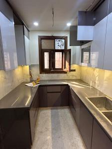 Kitchen Image of 1100 Sq.ft 3 BHK Builder Floor for rent in Preet Vihar New Delhi for Rs. 28000