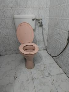 Image of 950 Sq.ft 1 BHK Apartment / Flat for rent in Brothers Apartment, Patparganj, New Delhi for Rs. 22000