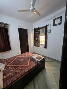 Bedroom Image of 800 Sq.ft 2 BHK Builder Floor for sale in Vikaspuri New Delhi for Rs. 9800000