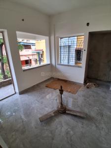 Hall Image of 750 Sq.ft 2 BHK Apartment / Flat for sale in Tollygunge Kolkata for Rs. 4500000