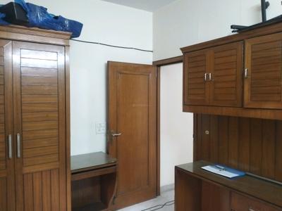 Bedroom Image of 1250 Sq.ft 3 BHK Apartment / Flat for sale in Paschim Vihar New Delhi for Rs. 18000000