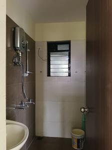 Common Bathroom Image of 700 Sq.ft 1 BHK Apartment / Flat for sale in Raunak City 2 by Raunak Group, Kalyan West Kalyan for Rs. 4450000