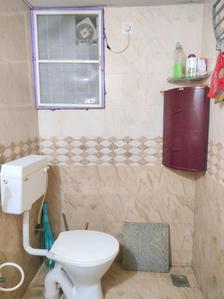 Common Bathroom Image of 925 Sq.ft 2 BHK Apartment / Flat for sale in Sipani Jardin, Madivala Bengaluru for Rs. 5350000