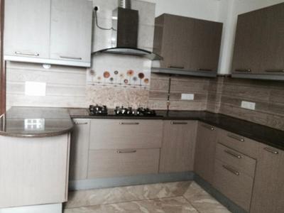 Kitchen Image of 6750 Sq.ft 4 BHK Builder Floor for rent in Chanakyapuri New Delhi for Rs. 600000
